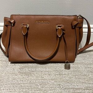 Michael Kors leather purse